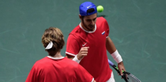 Davis Cup Finals: la Russia approda in semifinale, incontrerà il Canada