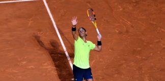 Leggere servizio avversario durante partita tennis Rafael Nadal Roma 2020