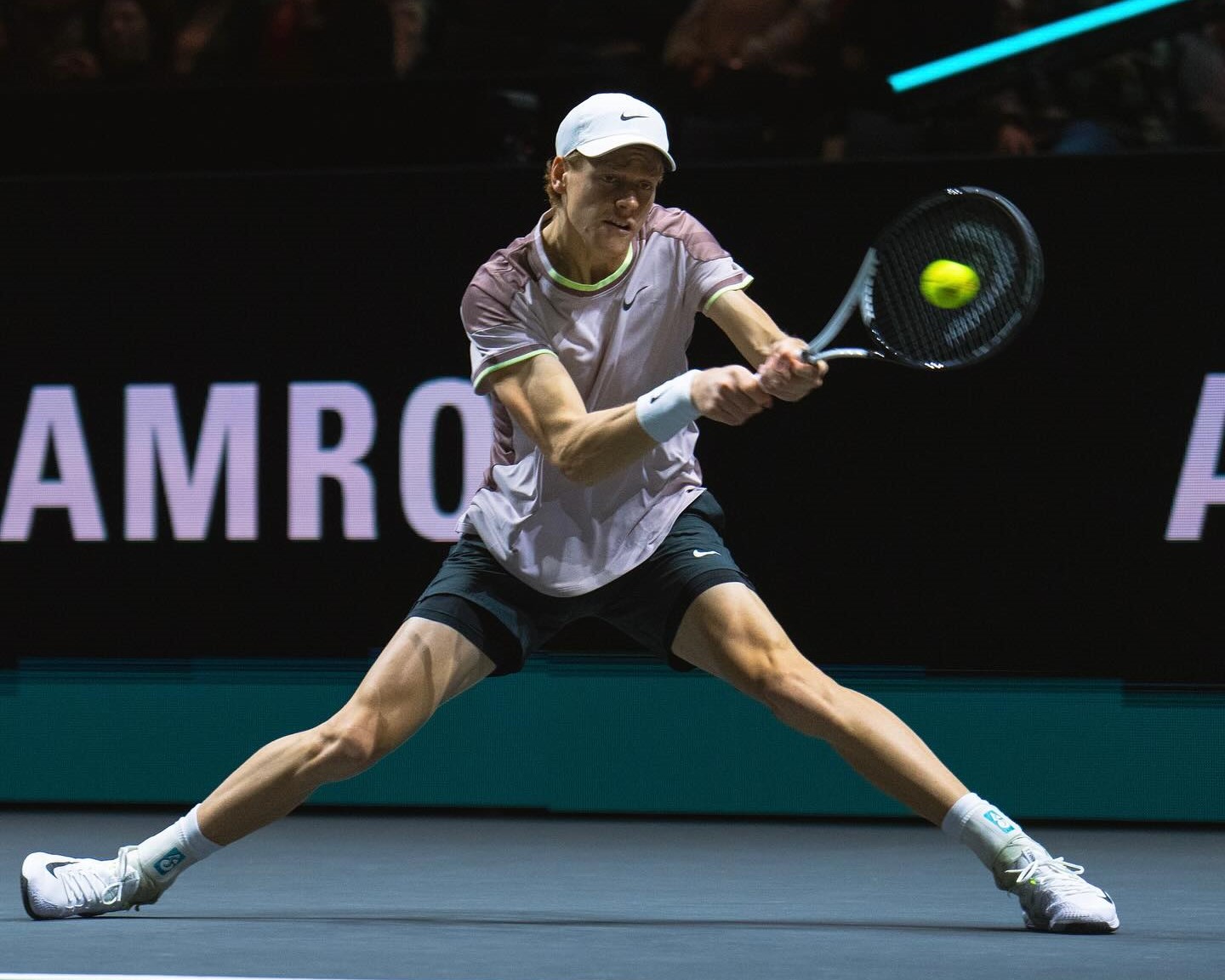 ATP Rotterdam 2024, Jannik Sinner asso pigliatutto: batte un sontuoso De  Minaur e trionfa anche in Olanda