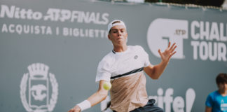 Challenger Olbia 2025: Caniato vince all’esordio. Attesa per Tabilo, poi Carreno-Basil