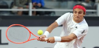 ATP Roma 2026: Cobolli alla grande contro Atmane. Super Bellucci avanza in tre set